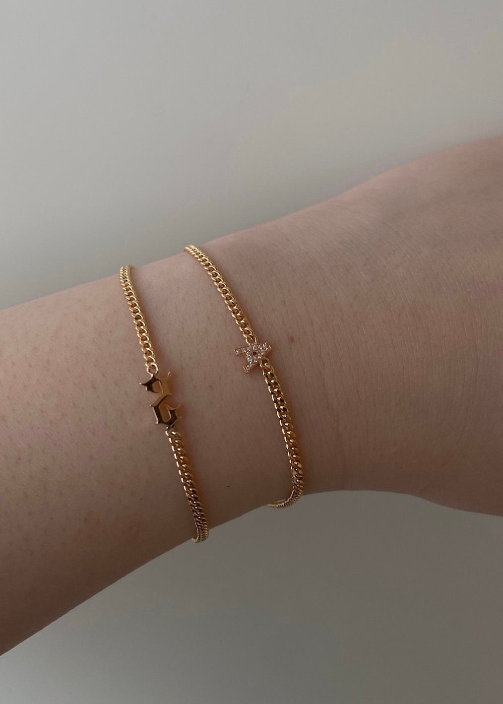 Classic Diamond Initial Chain Bracelet - SIA Jewelry