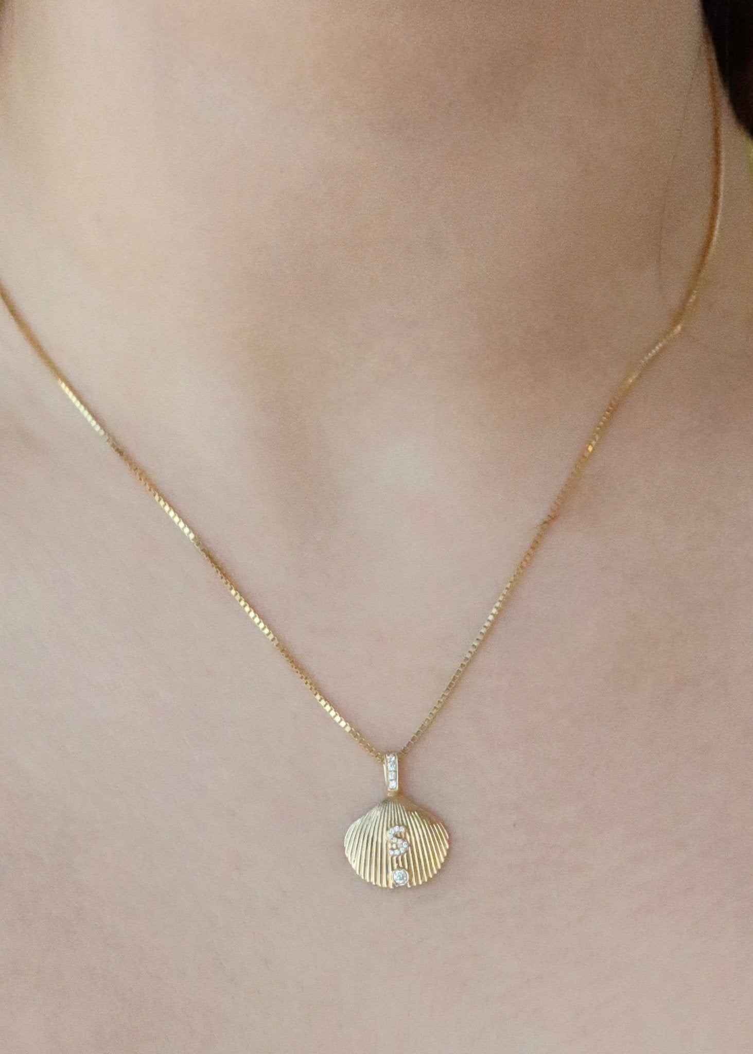 Elysian Shell Diamond Pendant - SIA Jewelry