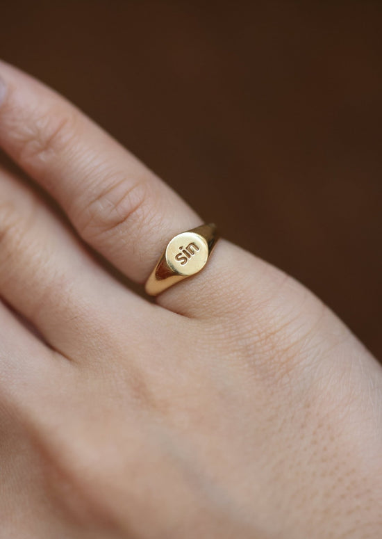 Baby Signet Ring - SIA Jewelry
