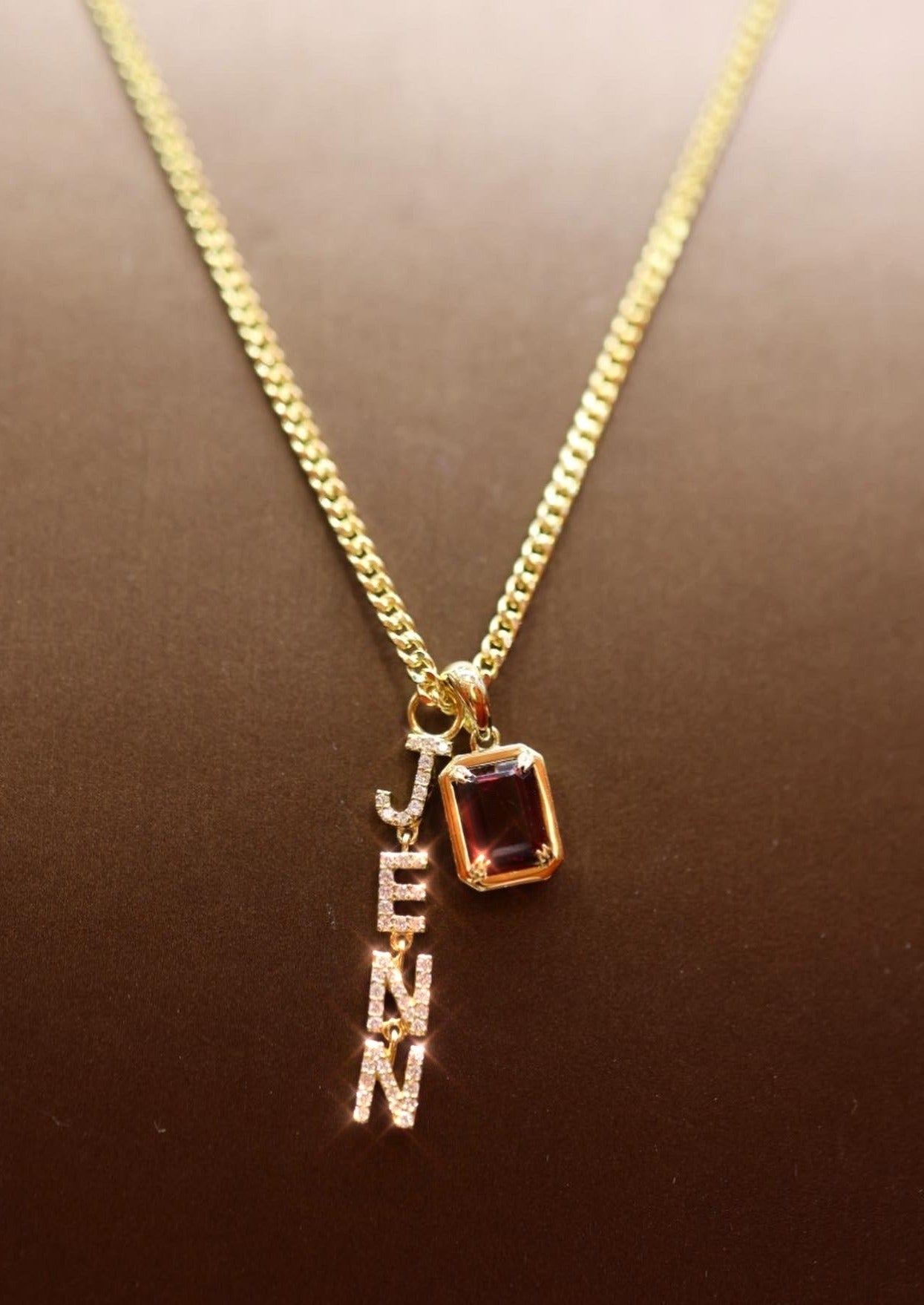Golden Charm - Vigor Garnet - SIA Jewelry