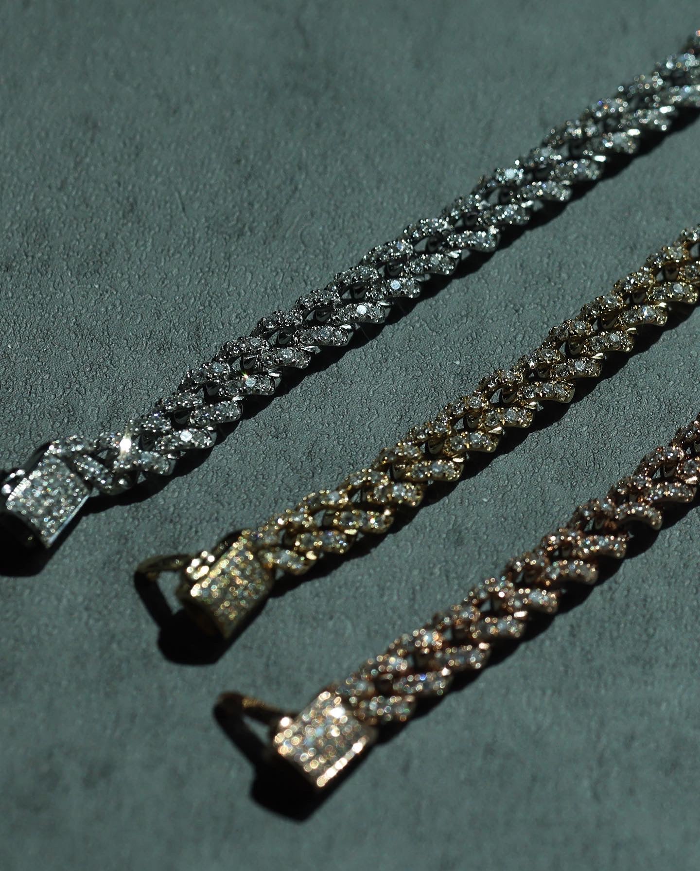 Paved Cuban Chain Bracelet - SIA Jewelry