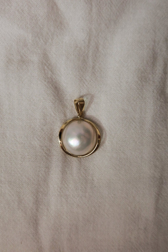 Vintage Mabe Pearl Pendant - SIA Jewelry